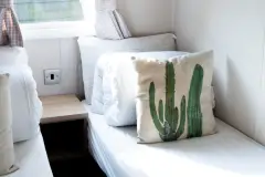 image-slider-with-thumbnail2.jpeg